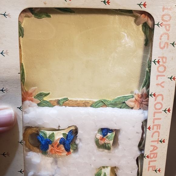 10 pc Hummingbird Tea Set - Picture 3 of 4